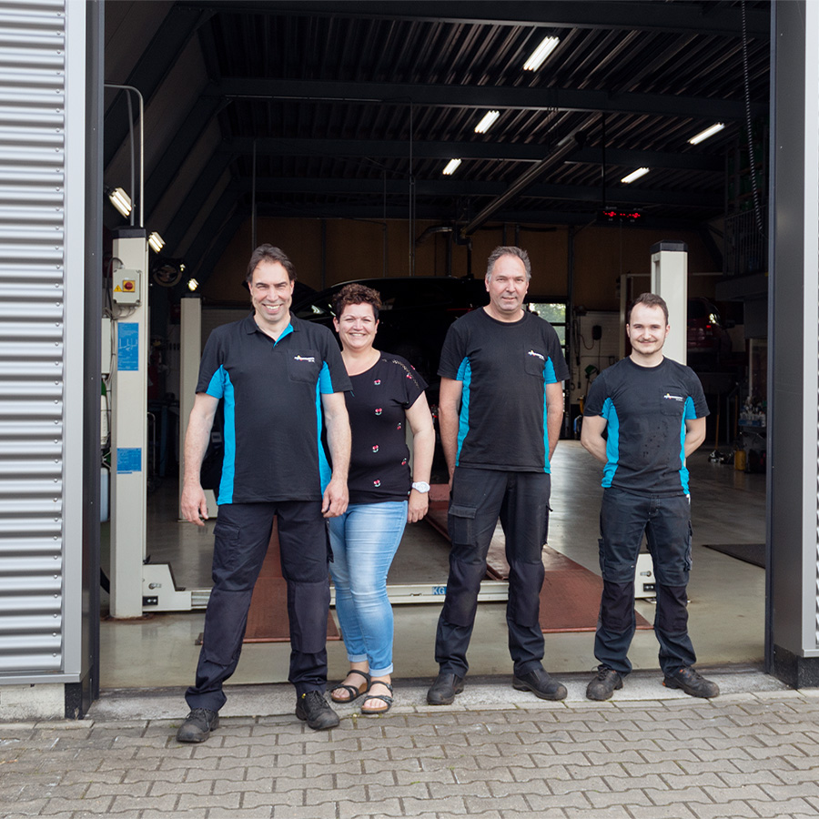 Teamfoto van De Bruin Autotechniek